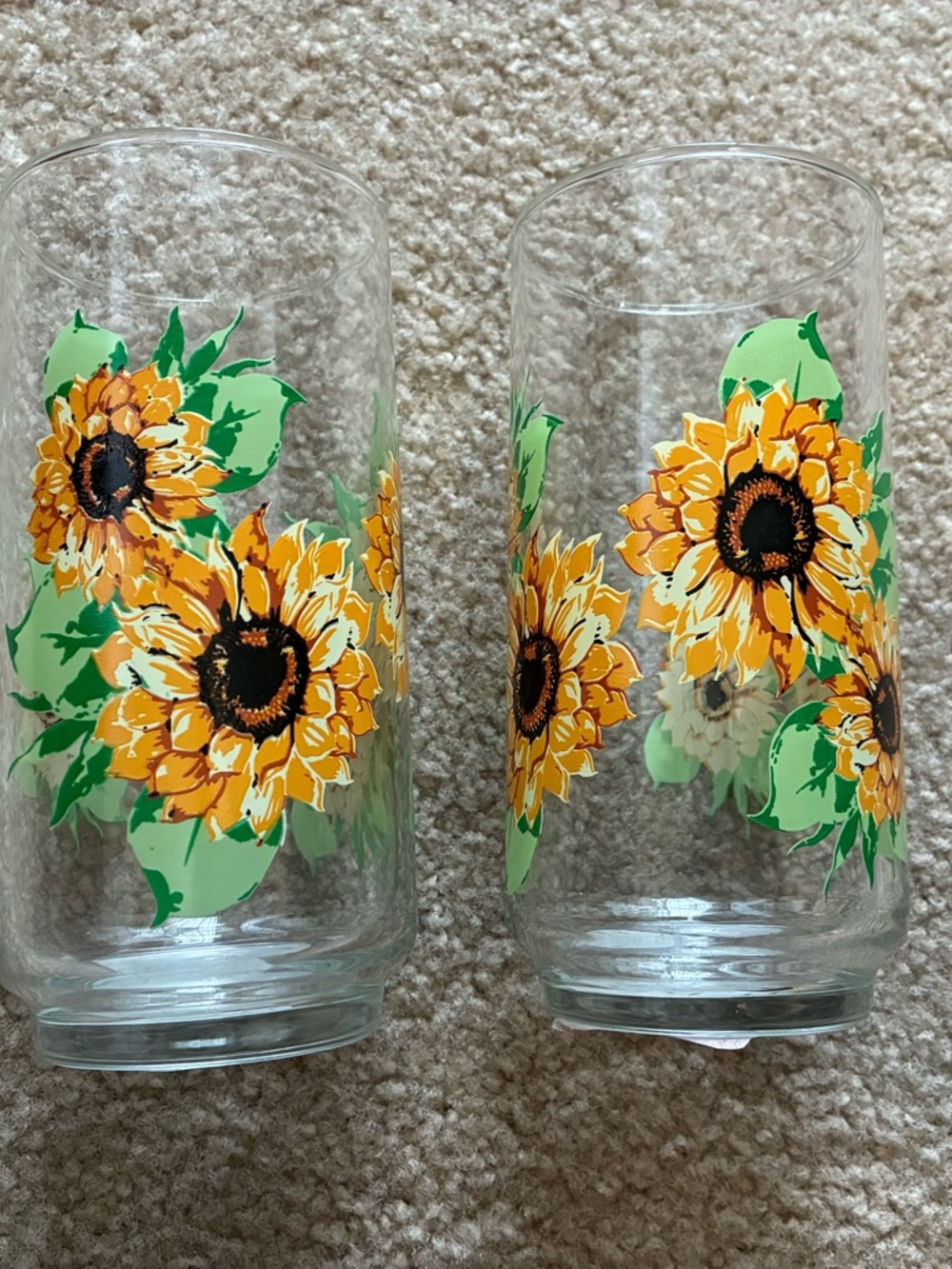 Sunflower Glass Tumbler - Yellow Green Floral Drinkware